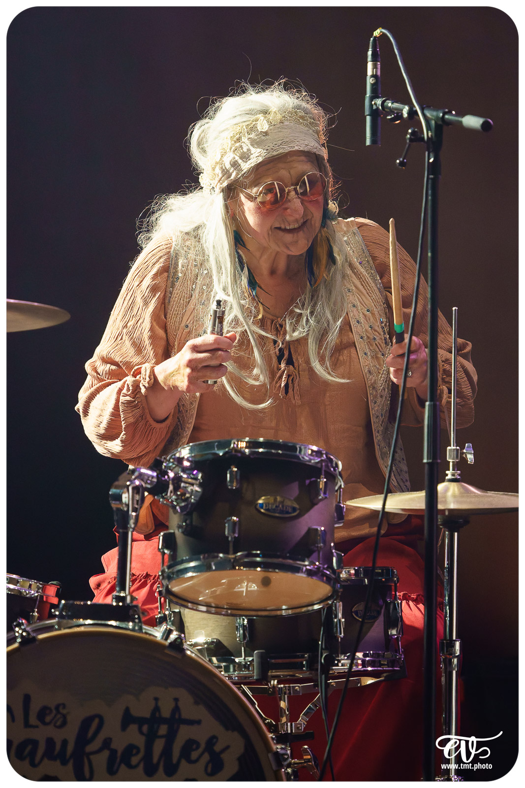 LES GAUFRETTES (CIE JACQUELINE CAMBOUIS)